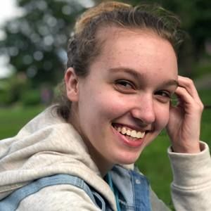 Meet your Posher, Kelly